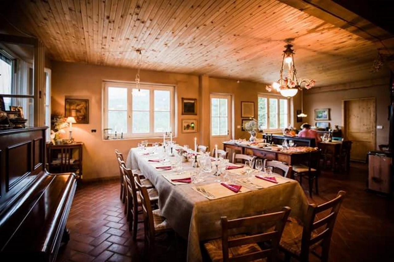 Agriturismo Di Charme E Ristorante Stallato Il Filo Di Paglia Carro Eksteriør billede